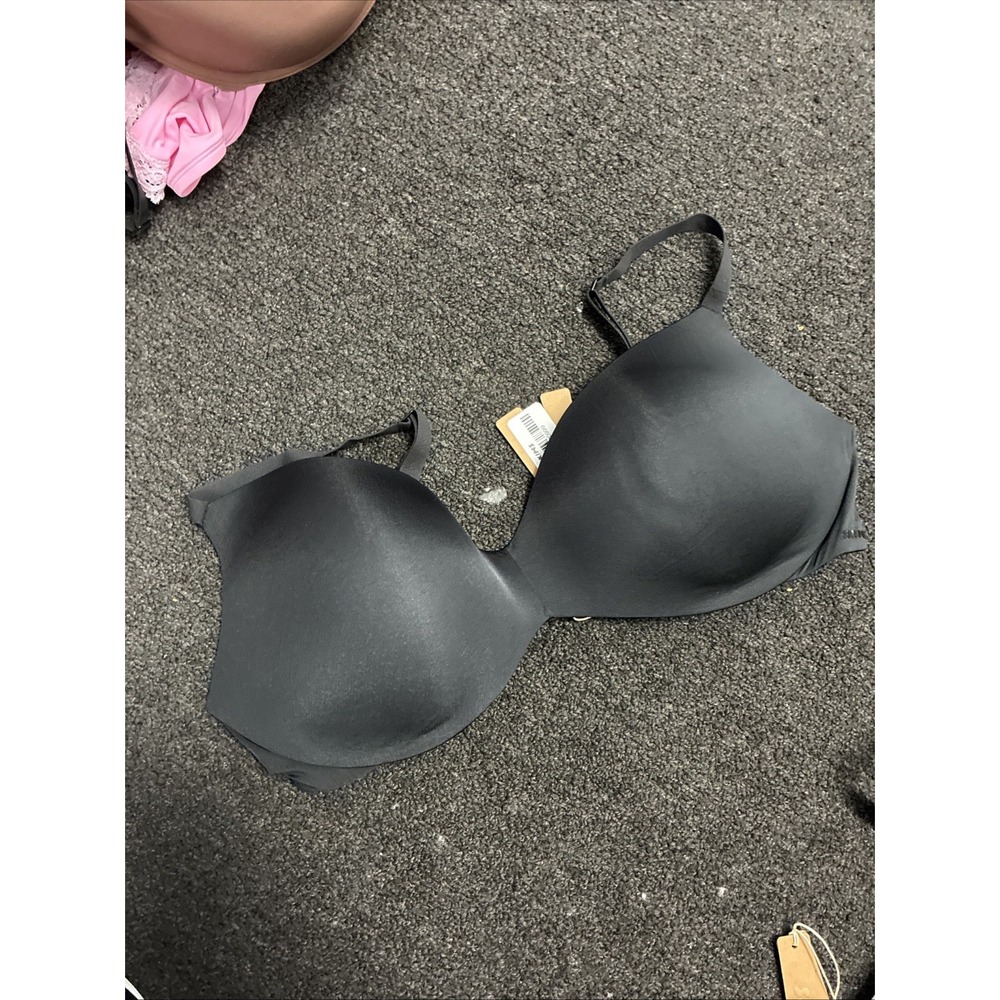 NWT Skims Wireless Form Push-Up Plunge Onyx Bra SZ 30A NWT Women's